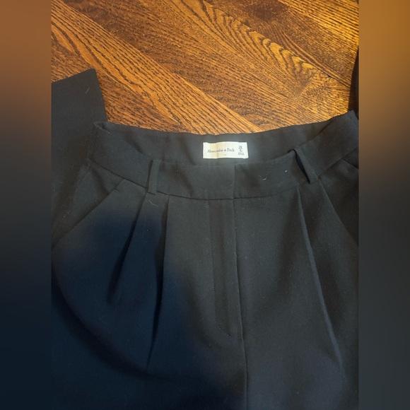 Abercrombie Curve Love Sloane Tailored Pant, BLACK size 28/6R - Picture 4 of 5